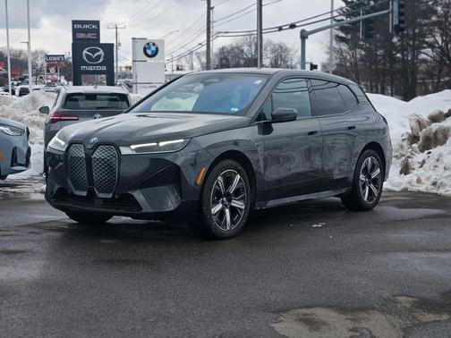 2025 BMW iX xDrive50