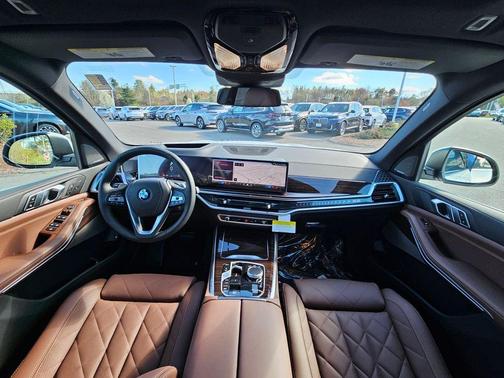 Mineral White Metallic 2026 BMW X5 PHEV xDrive50e