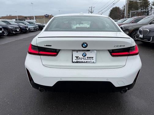 2025 BMW 330 i xDrive