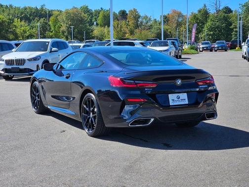 2025 BMW M850 i xDrive