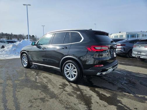 2023 BMW X5 xDrive40i