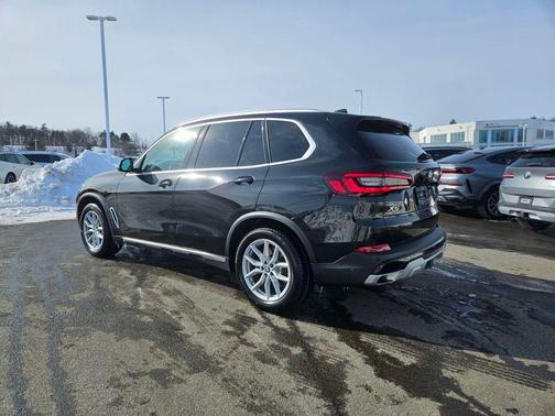 2023 BMW X5 xDrive40i