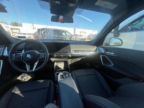 2024 BMW X1 xDrive28i