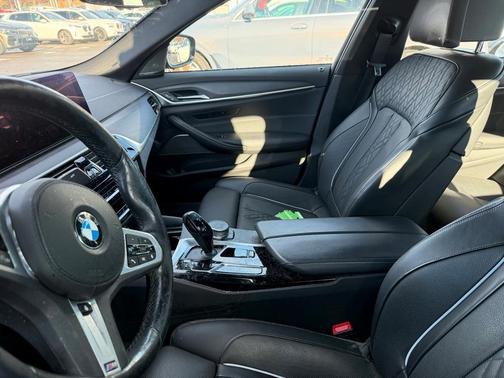 2023 BMW 540 i xDrive