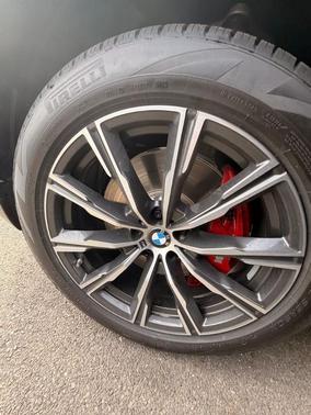 Black Sapphire Metallic 2026 BMW X5 xDrive40i