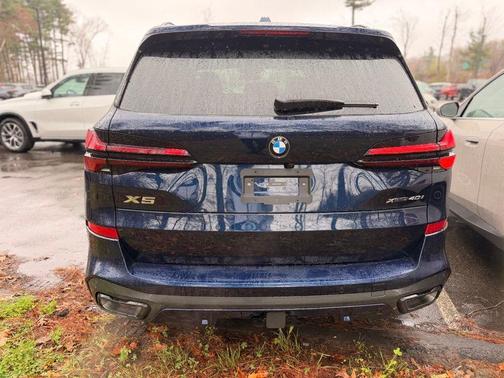 Tanzanite Blue II Metallic 2026 BMW X5 xDrive40i
