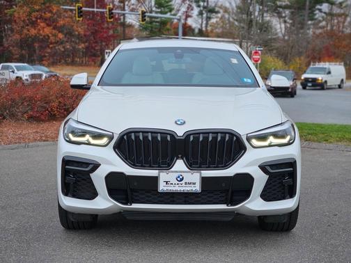 2023 BMW X6 xDrive40i