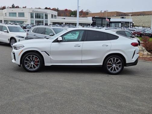 2023 BMW X6 xDrive40i