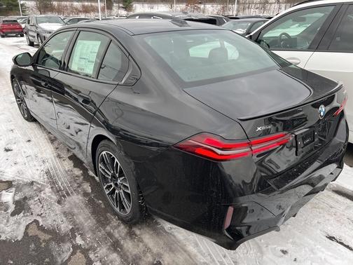 2026 BMW 540 i xDrive