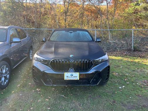 2026 BMW X6 xDrive40i