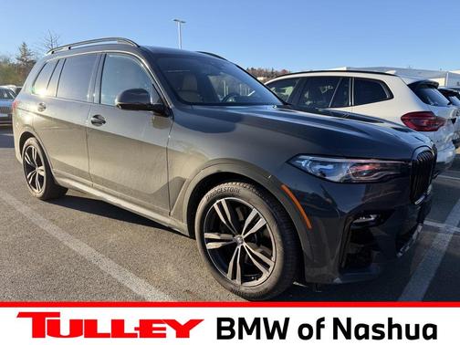 2022 BMW X7 M50i