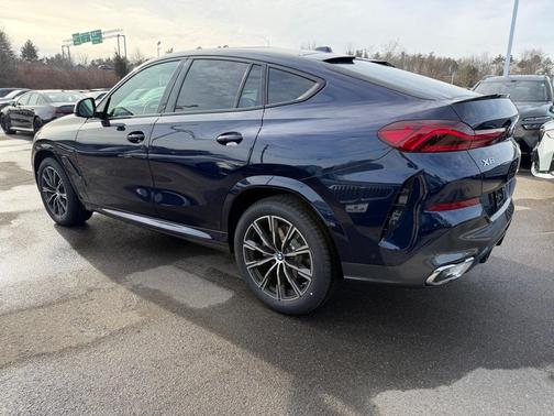 2026 BMW X6 xDrive40i