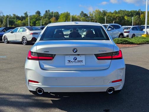 2024 BMW 330 i xDrive