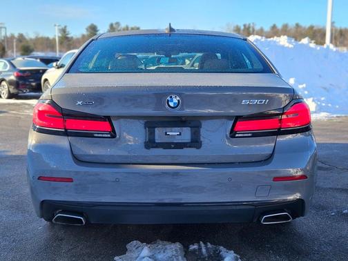2022 BMW 530 i xDrive