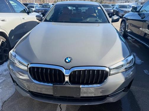 2022 BMW 530 i xDrive