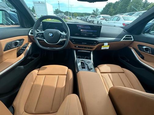 2025 BMW 330 i xDrive