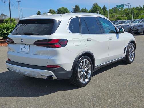2024 BMW X5 PHEV xDrive50e