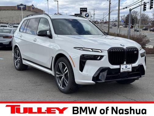 2025 BMW X7 M60i