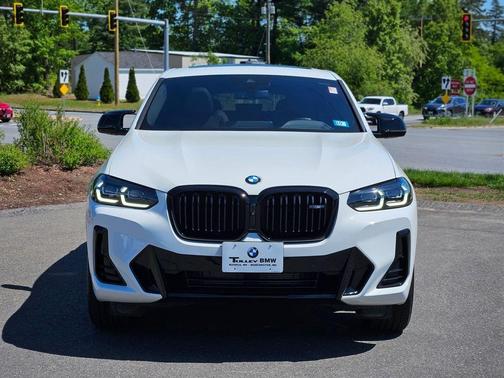Alpine White 2024 BMW X4 M40i