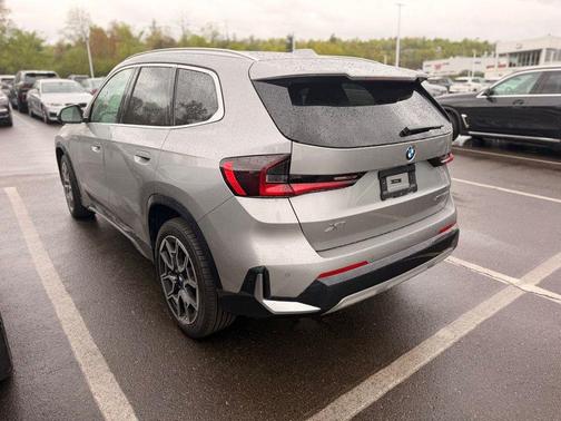 Space Silver 2025 BMW X1 xDrive28i