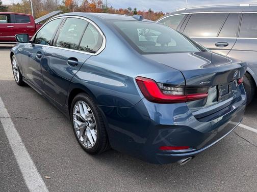 2025 BMW 330 i xDrive