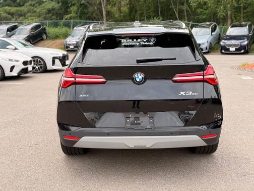 Black Sapphire Metallic 2026 BMW X3 30 xDrive