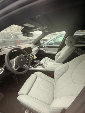 Black Sapphire Metallic 2026 BMW X5 xDrive40i