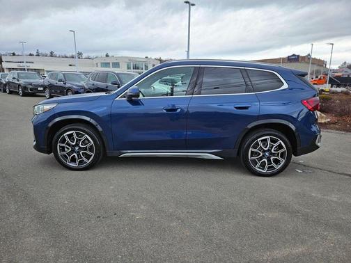 Phytonic Blue Metallic 2025 BMW X1 xDrive28i