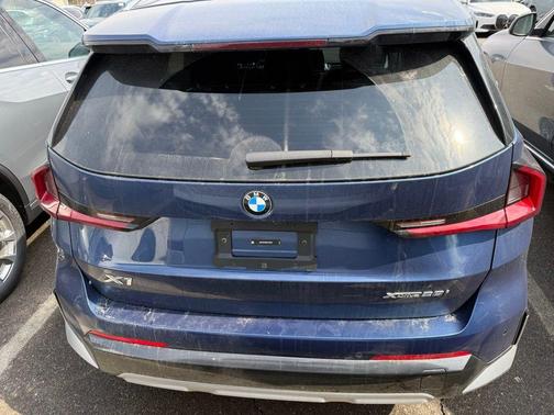 Phytonic Blue Metallic 2025 BMW X1 xDrive28i