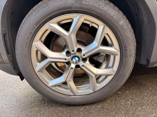 Jet Black 2023 BMW X3 xDrive30i