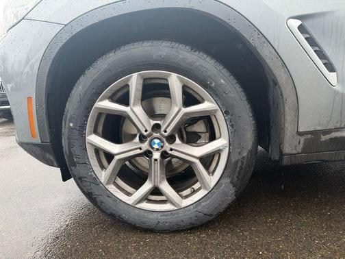 Skyscraper Gray Metallic 2023 BMW X3 xDrive30i