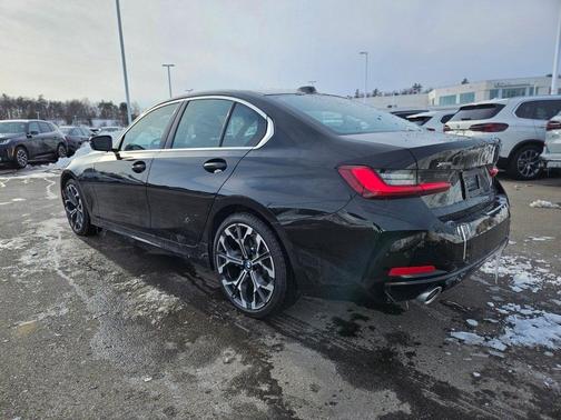 2025 BMW 330 i xDrive