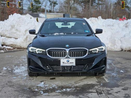 2025 BMW 330 i xDrive