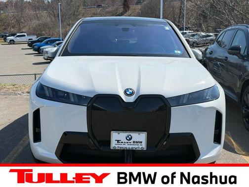 Alpine White 2026 BMW iX xDrive60