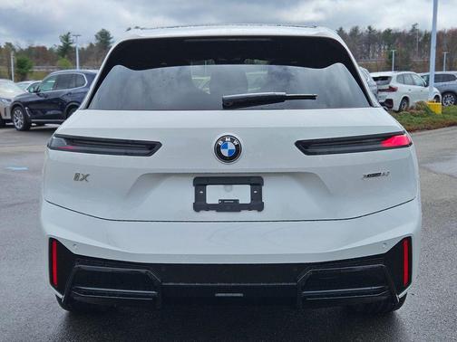 Alpine White 2026 BMW iX xDrive60