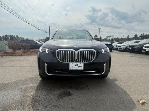Black Sapphire Metallic 2026 BMW X5 xDrive40i
