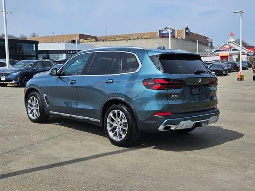 Blue Ridge Mountain Metallic 2024 BMW X5 xDrive40i