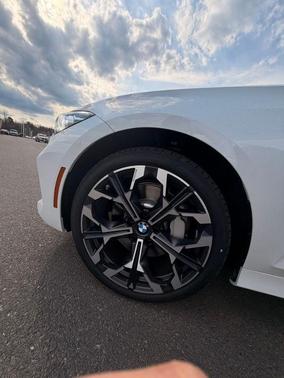 Alpine White 2025 BMW 330 i xDrive