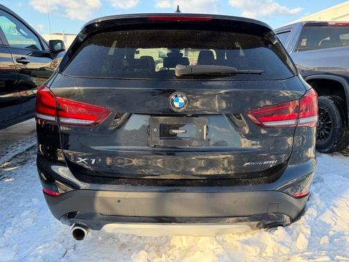 2021 BMW X1 xDrive28i