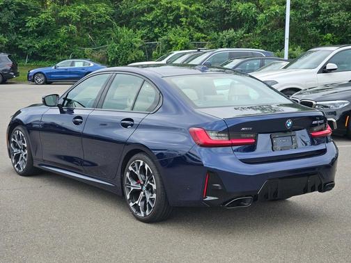 2025 BMW M340 i xDrive