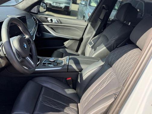 Gray Metallic 2025 BMW X5 M60i