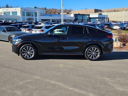 2024 BMW X6 xDrive40i