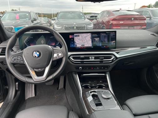 2023 BMW 330 i xDrive