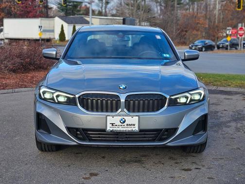 2023 BMW 330 i xDrive