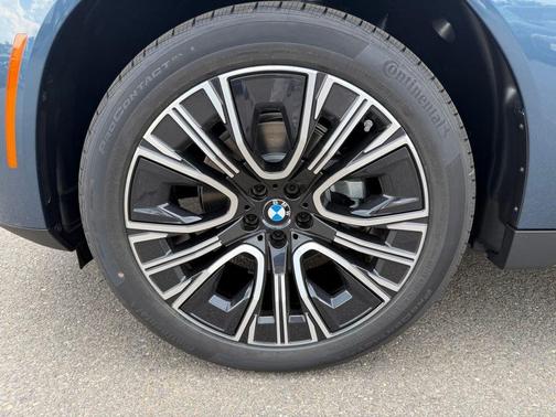 Arctic Race Blue Metallic 2026 BMW X3 30 xDrive