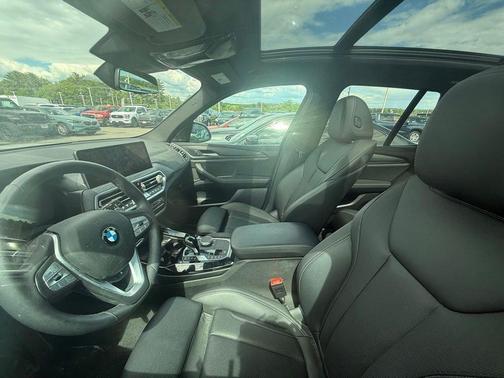 Skyscraper Gray Metallic 2023 BMW X3 xDrive30i