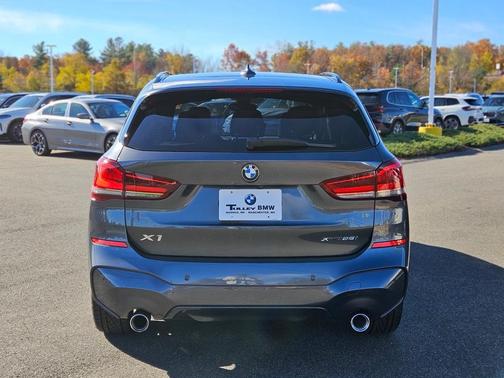 2021 BMW X1 xDrive28i