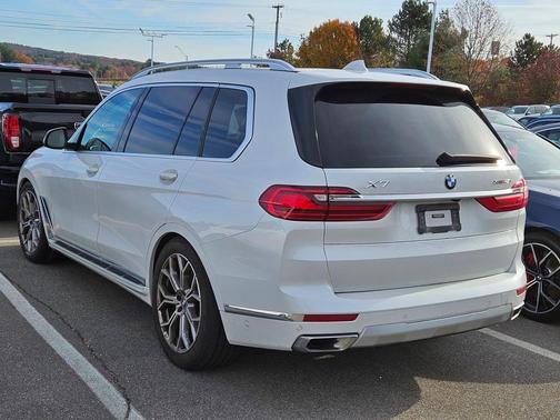 2021 BMW X7 xDrive40i