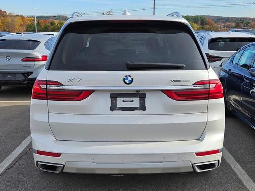2021 BMW X7 xDrive40i