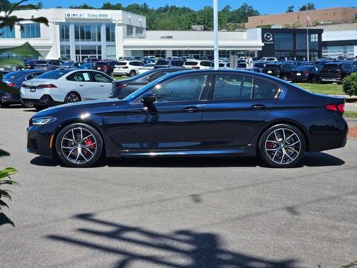 2023 BMW M550 i xDrive